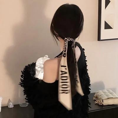 重返地球，我的圣人身份泄露了